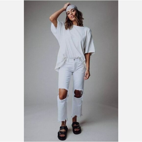We the Free | Maggie Mid Rise Straight Leg Distressed Jeans Optic White Size 28 - Picture 1 of 8